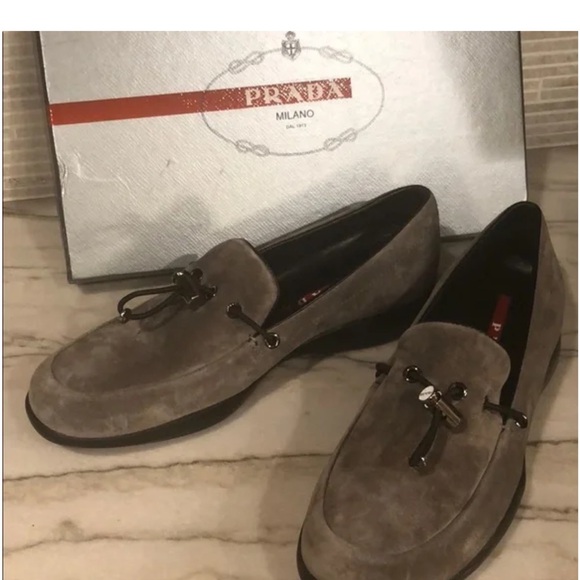 Prada Toggle Charcoal Suede Loafers Sz 38 - Picture 4 of 16